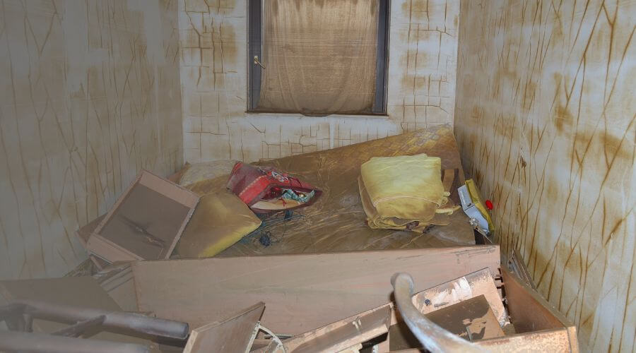 Why choose water damage restoration service for emergency flood repair in Winter Haven